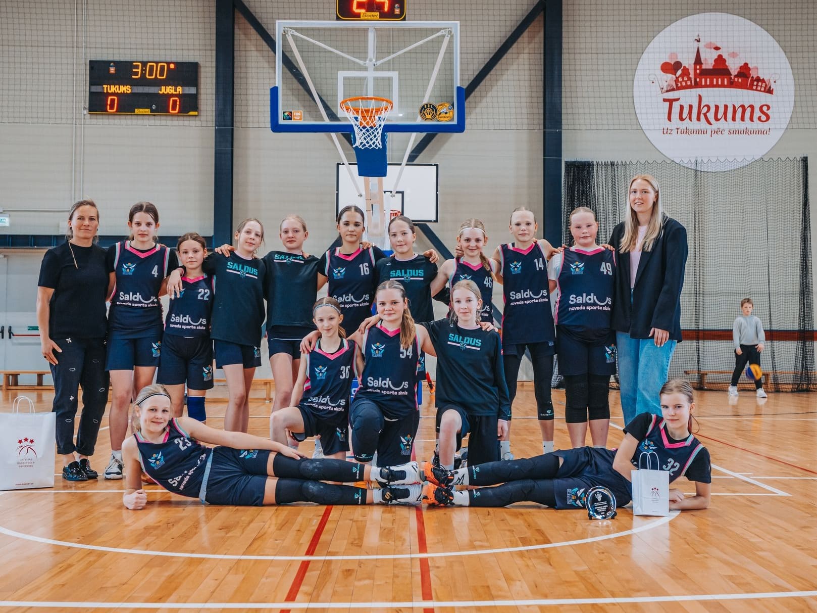Mūsējās starp 8 labākajām komandām Latvijā!