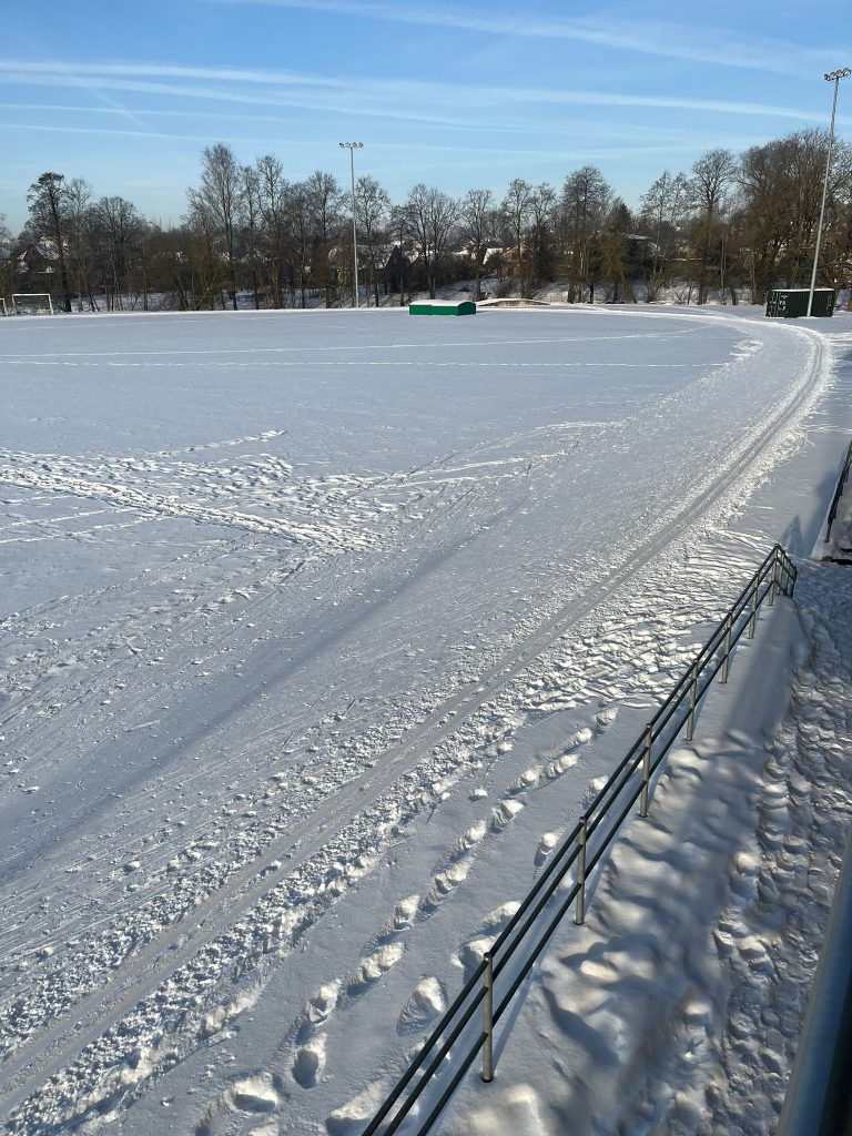 skats uz slēpošanas trasi