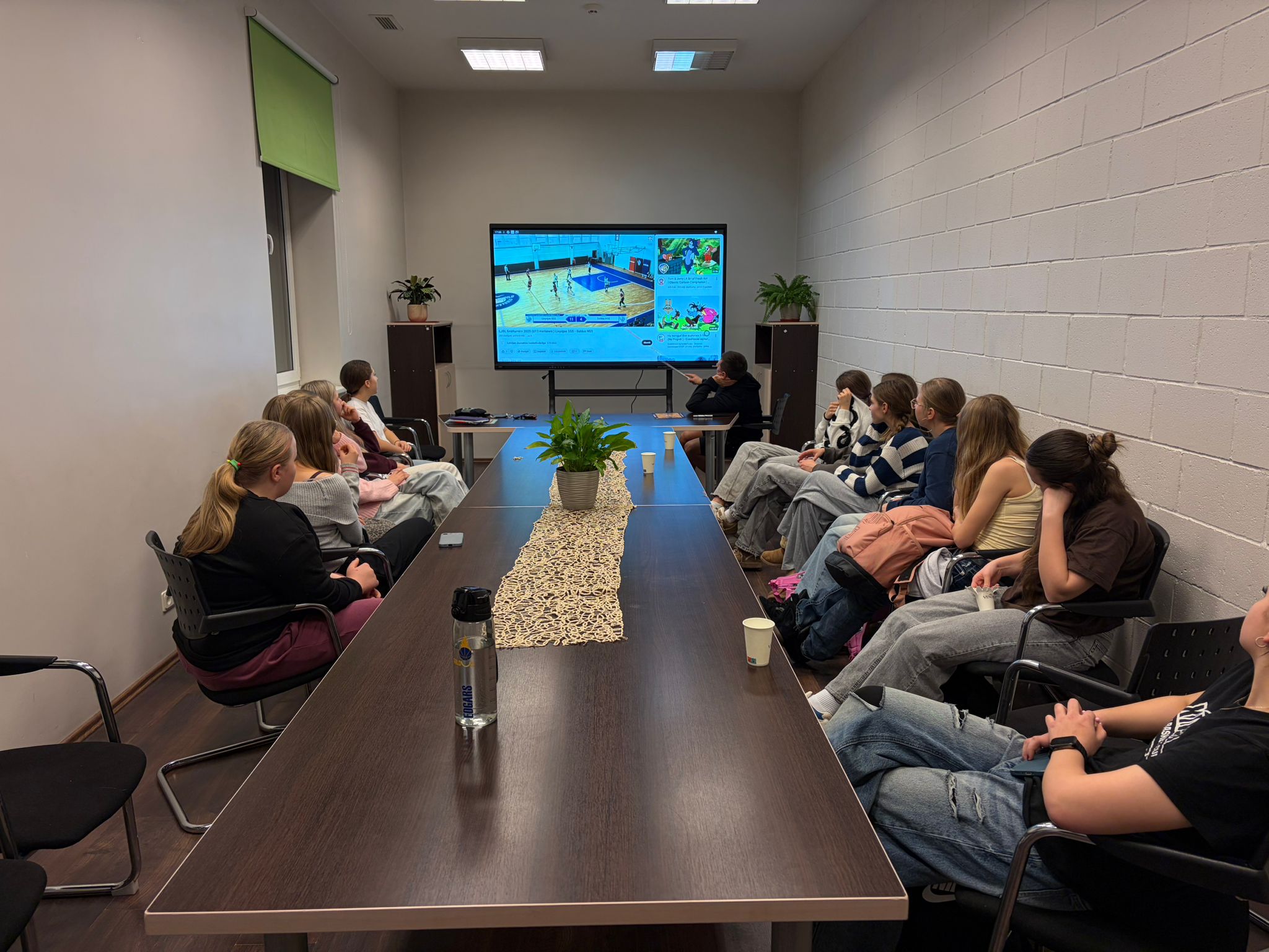 Turpmāk treneri varēs izmantot jauno, interaktīvo tāfeli, analizējot spēles