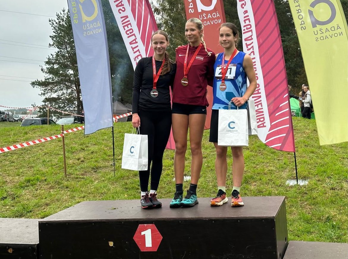 Saldus novada sporta skolas audzēkņiem panākumi Latvijas čempionātā krosa skrējienā!